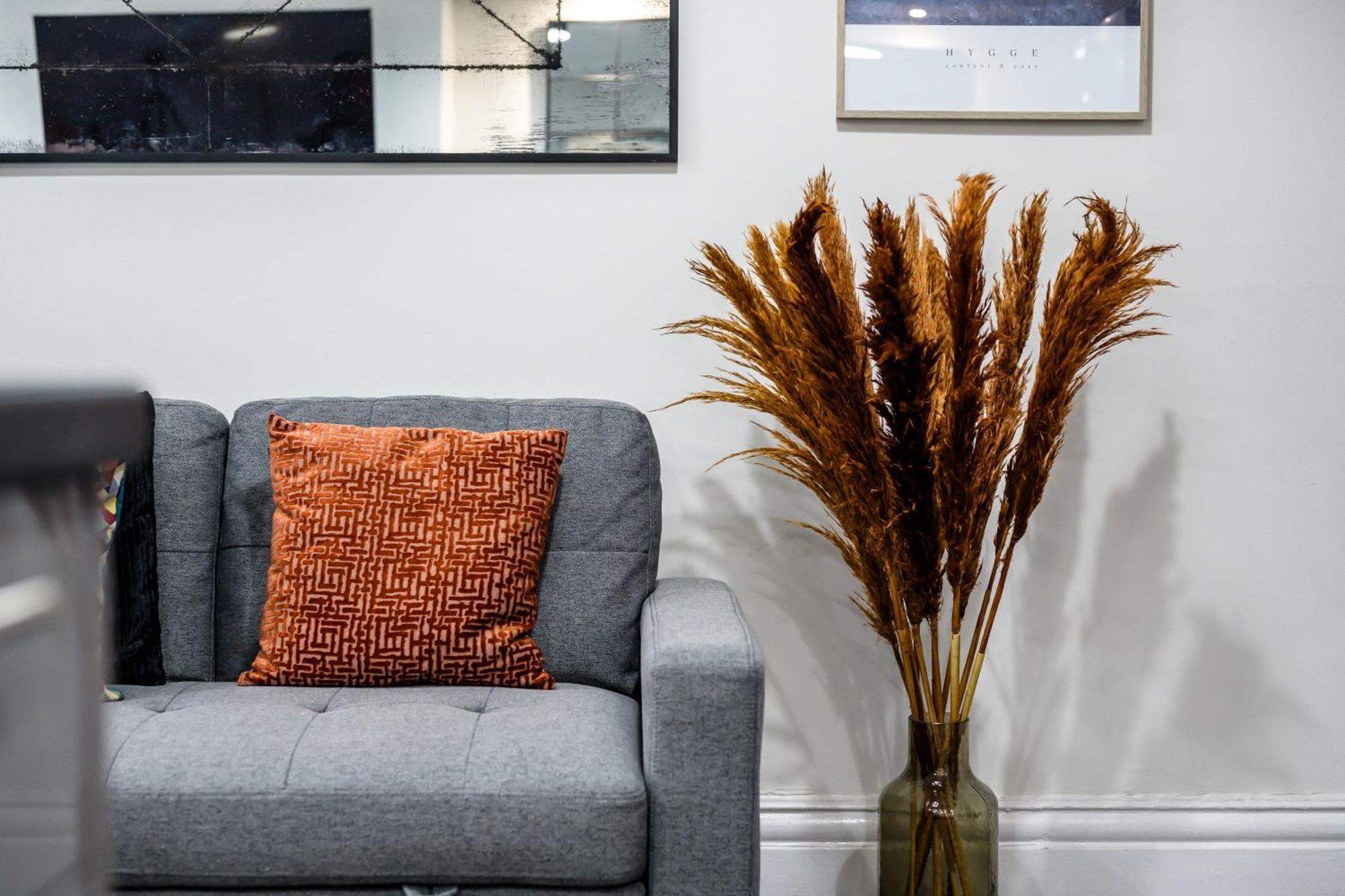 Anfield Cosy Stays - Air Host & Stay - Sleeps 14 Liverpool Exteriör bild