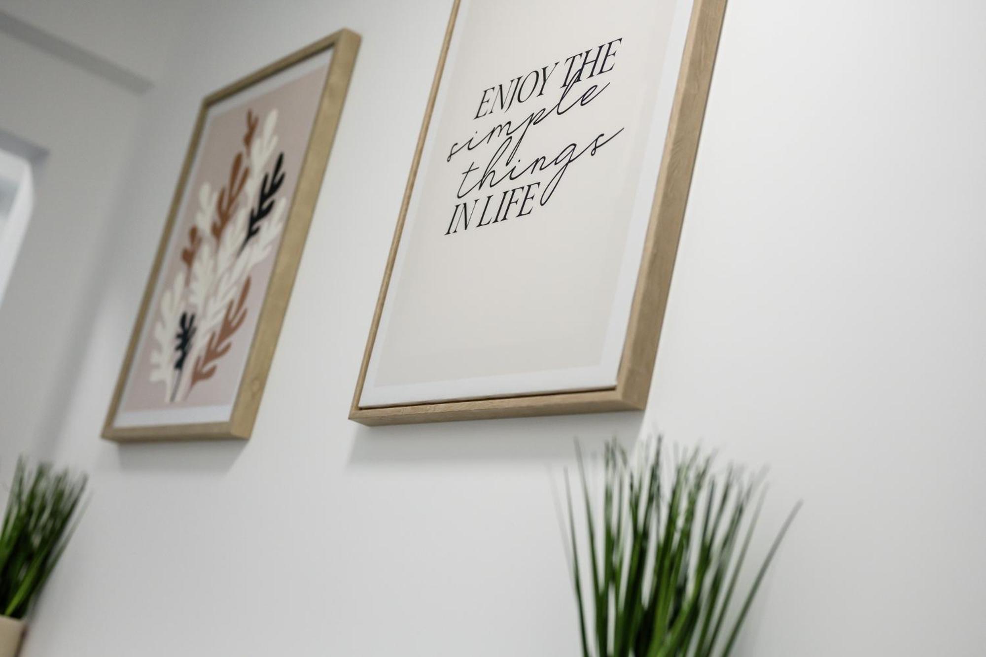 Anfield Cosy Stays - Air Host & Stay - Sleeps 14 Liverpool Exteriör bild